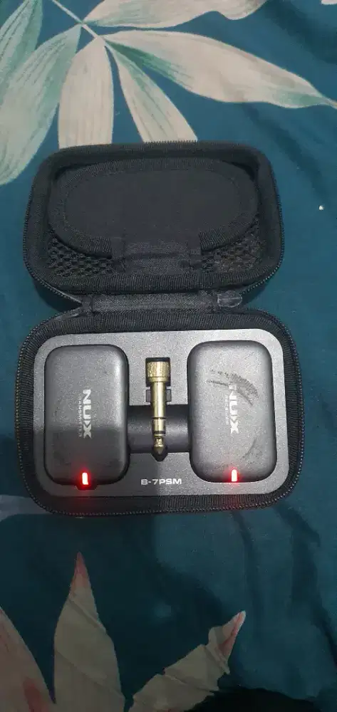 nux ear monitor juga bisa guitar wireles