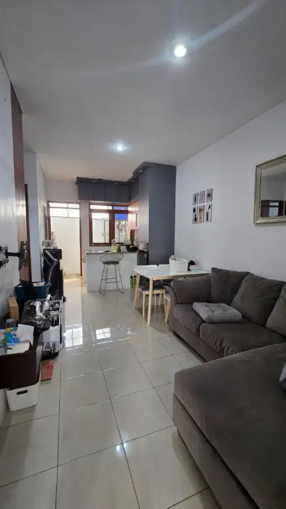 Jual Rumah Pondok Hijau Semi Furnish