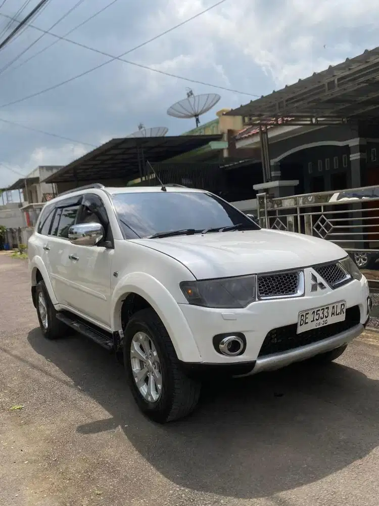 pajero dakar 4x2 th 2011 diesel metic plat BE pajek on