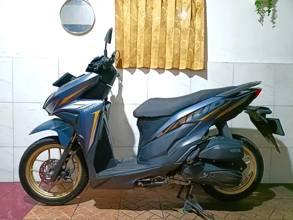 Vario 125 tahun 2022 pajak baru isi/tt boleh gan cash lebih bagus