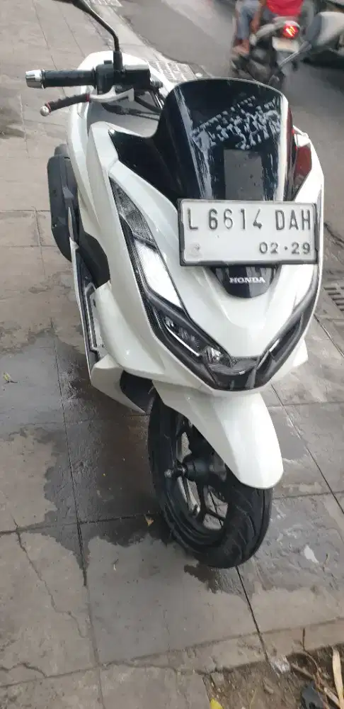 PCX 160 th 2024 istimewa km 09 rb pjk baru 02-2027