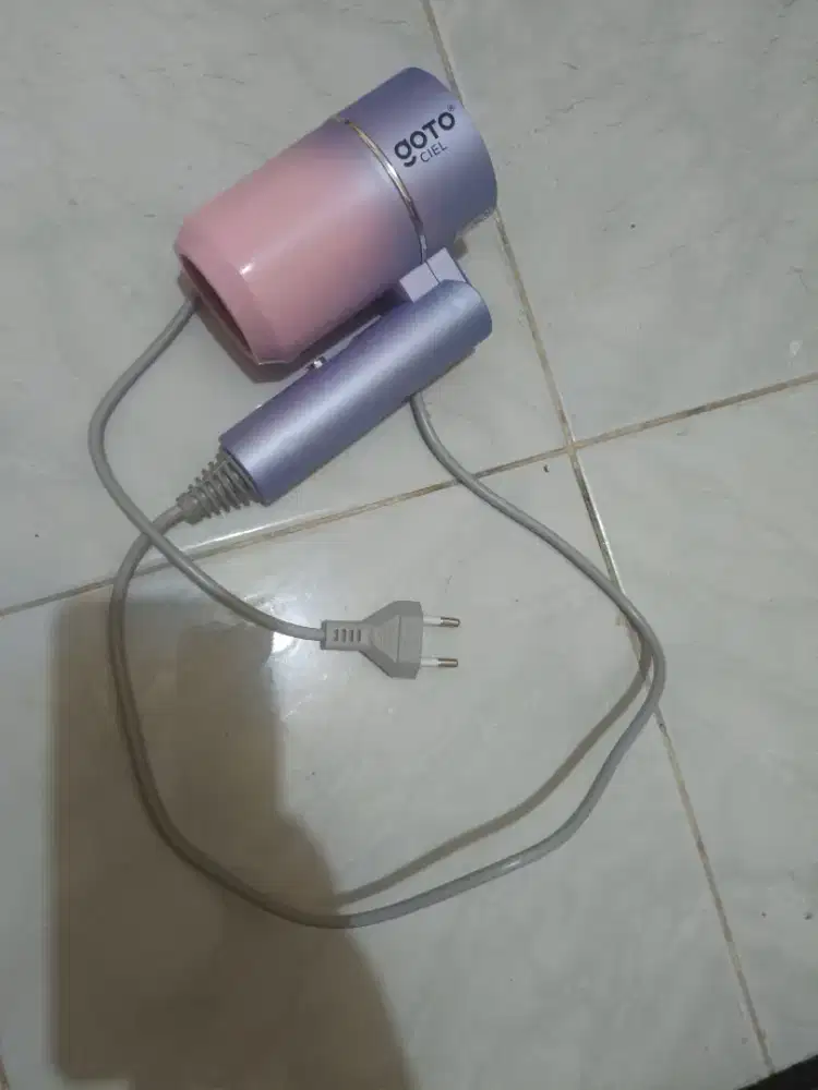 Goto Ciel Hair Dryer