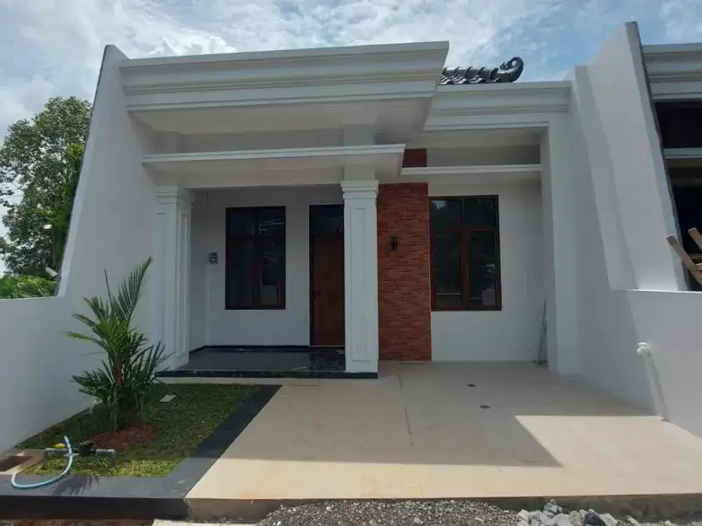 RUMAH BARU SELANGKAH KE SMK 11 GRAFIKA BANYUMANIK GEDAWANG SEMARANG