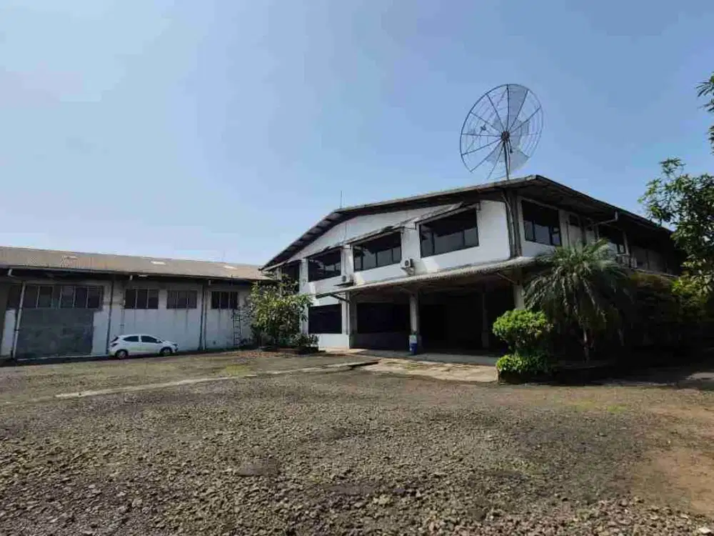 FOR RENT Bangunan Eks Pabrik Siap Operasi di Lokasi Premium Batuceper Tangerang