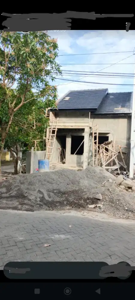 RUMAH HOEK BARU BANGUNAN KOKOH PERUM TLOGOMULYO SEMTIM