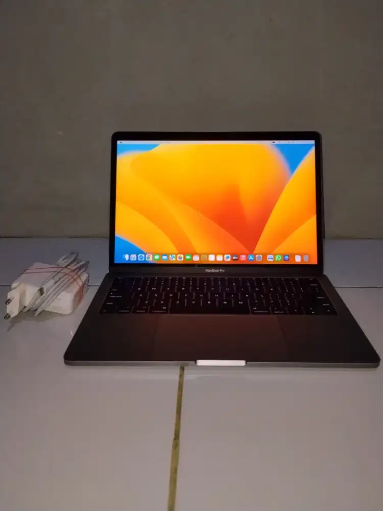 Macbook Pro 2017 8/256 Space Grey