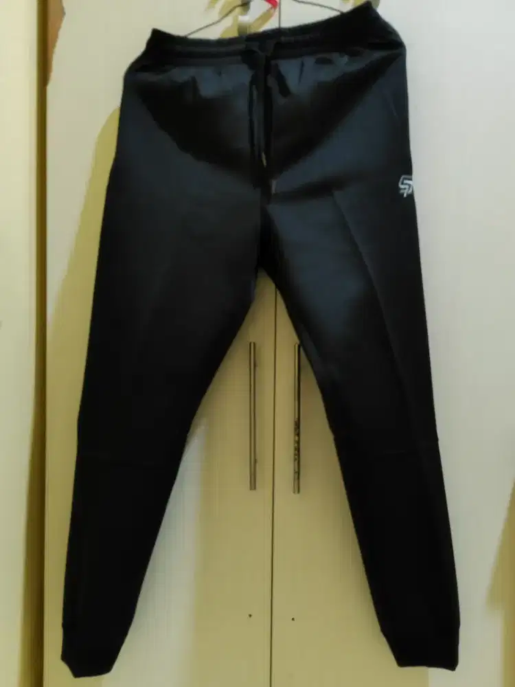 Celana Jogger Pants training Gym model Slim