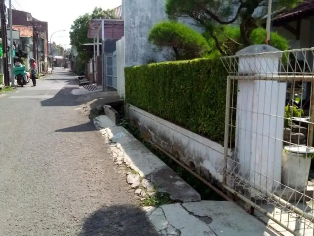 RUMAH TERAWAT CIGADUNG