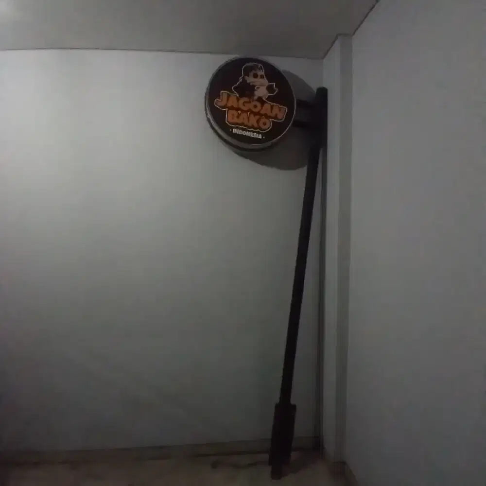 Tihang neon box 240cm diameter 50cm