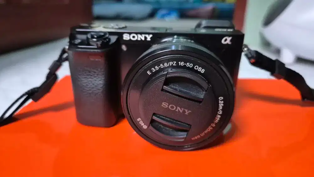 SONY a6000 Mirrorless Camera Full Set