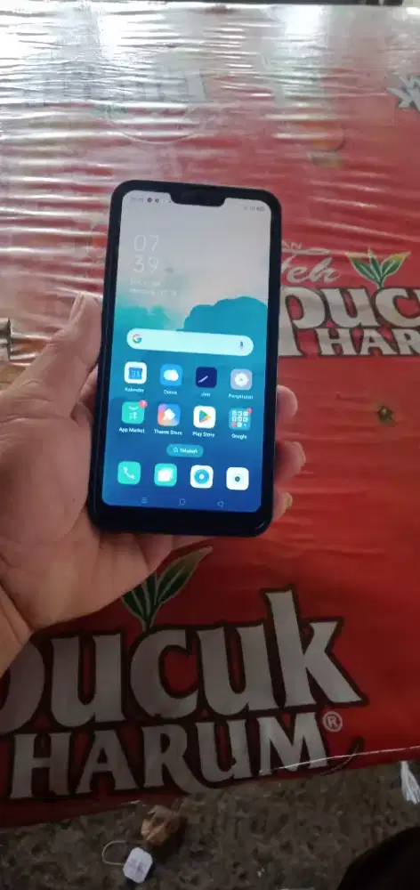Oppo F7 ram4/64 resmi Oppo