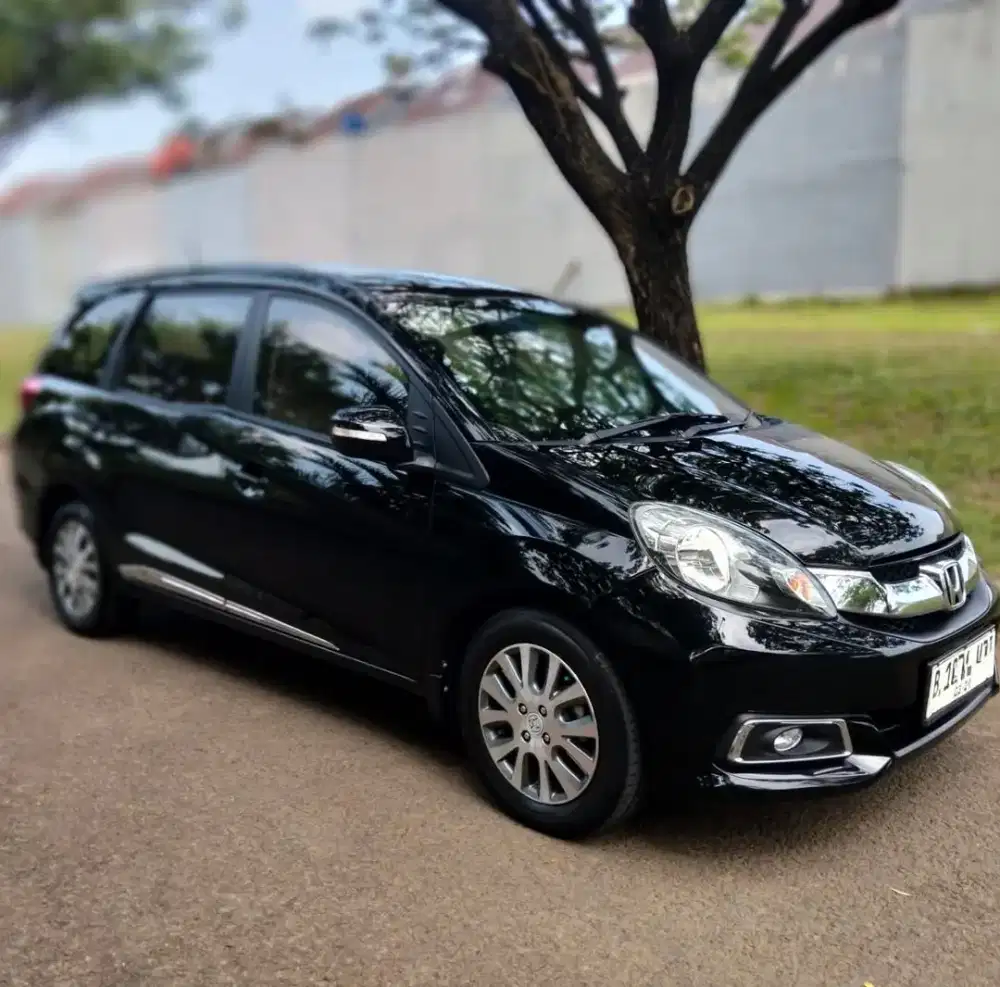 Mobilio E Prestige KM 93rb rawatan HOND