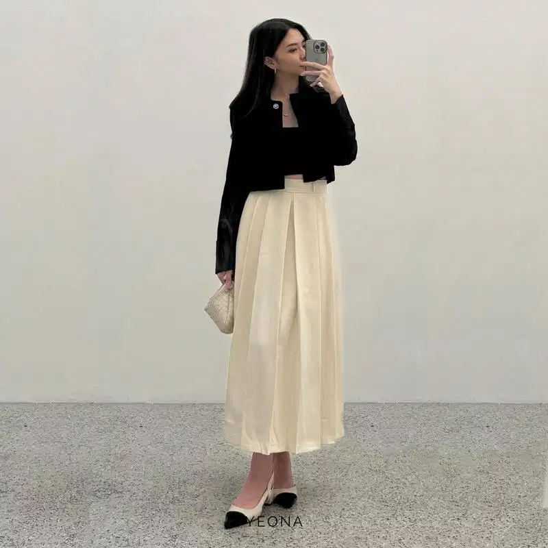 Rok Wanita Midi Ivory