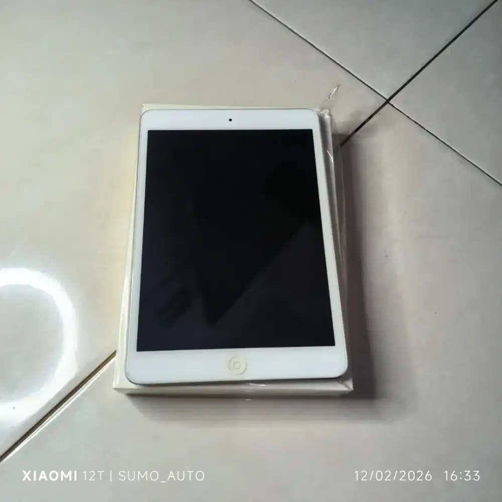 BEKAS PAKAI PRIBADI APPLE IPAD MINI 1 wifi 16GB silver