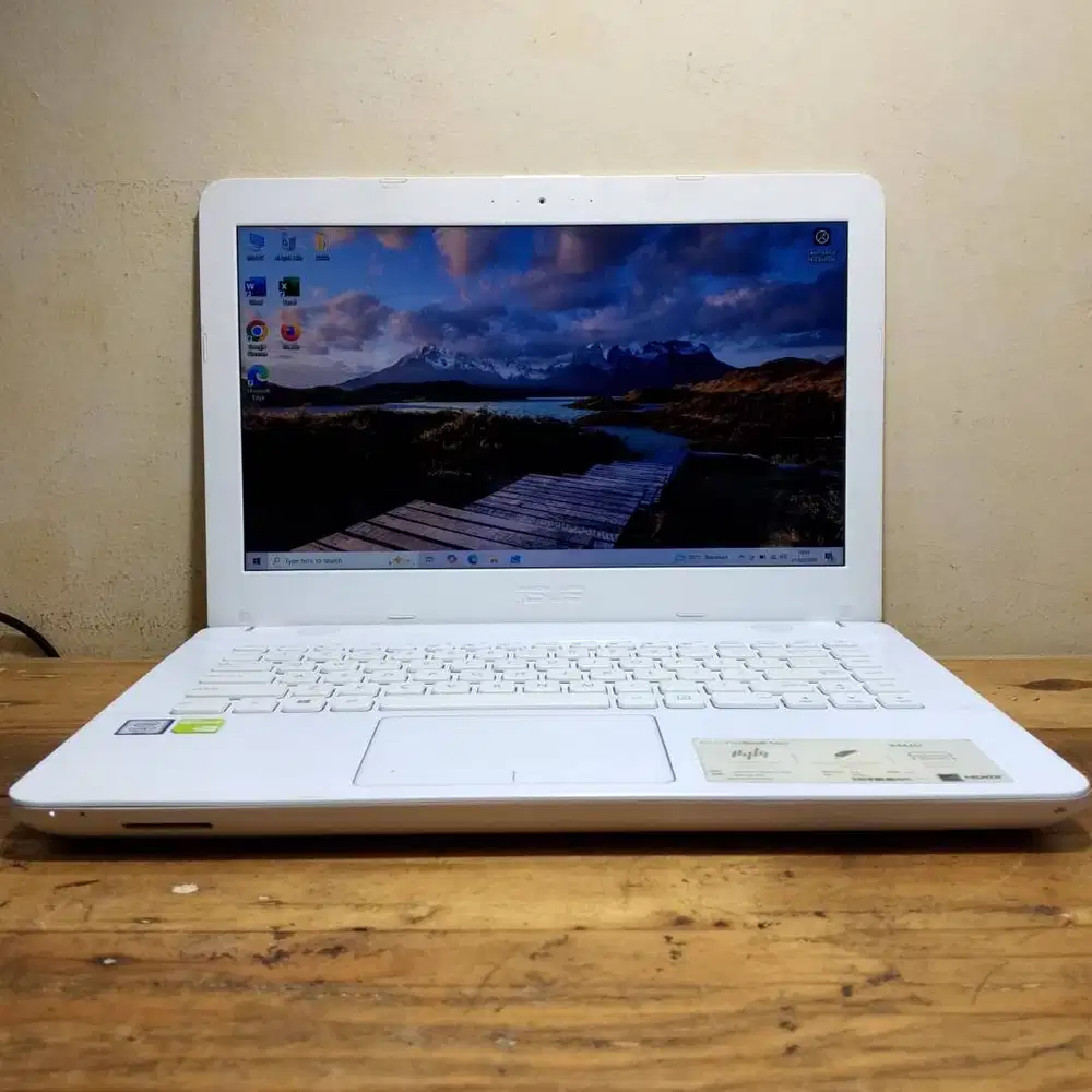 Asus Dual VGA Nvidia MX 110 2 GB core i3 gen 7 Ram 4 GB HDD 1 TB