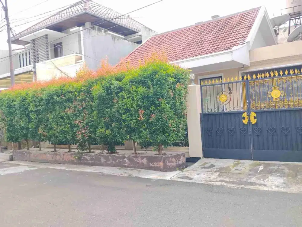 Rumah Lama Murah Di Perum Taman Kedoya Baru Kedoya Selatan Kebon Jeruk Jakarta Barat