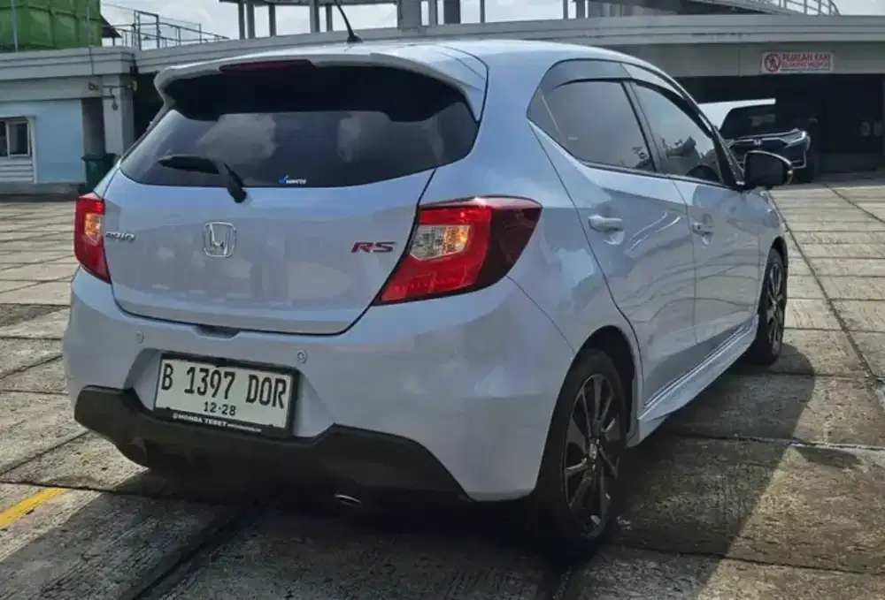 Aqil rental harian dan mingguan.