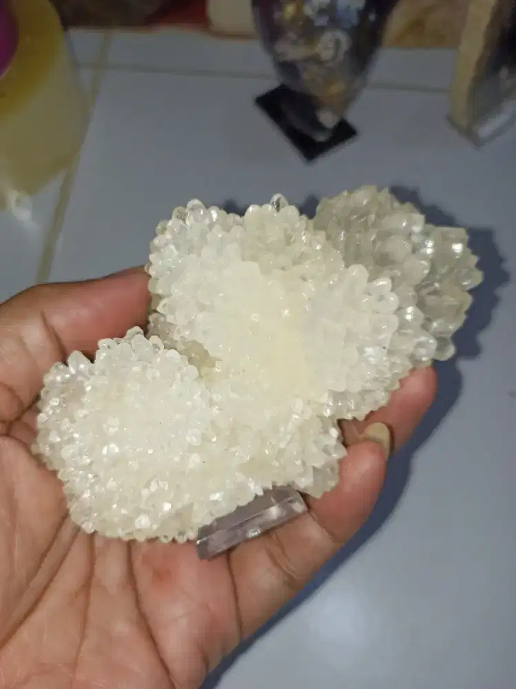 Hiasan Kristalan Cantik