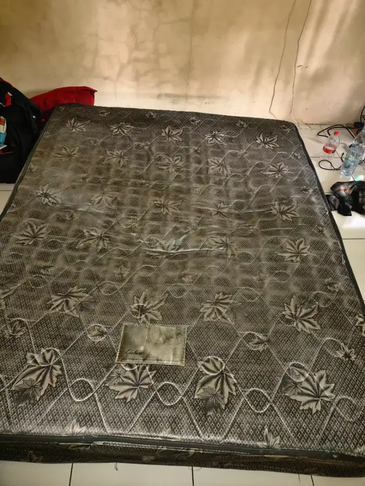 Kasur springbed ukuran besar
