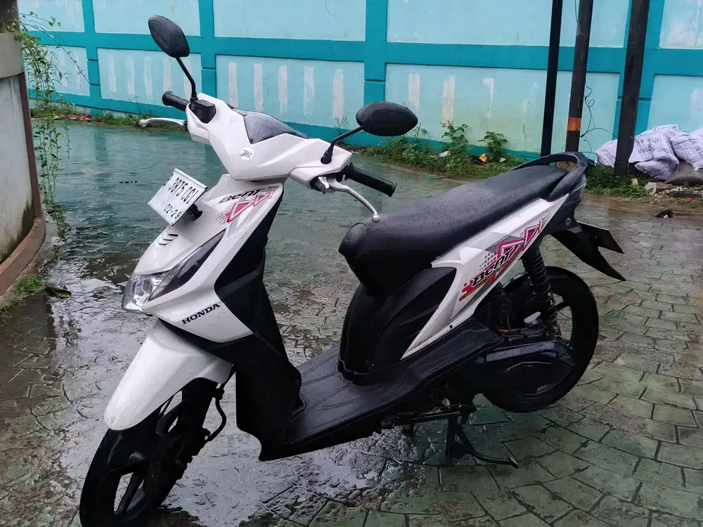 Honda beat karbu 2012 stater tokcer halus mulus terawat