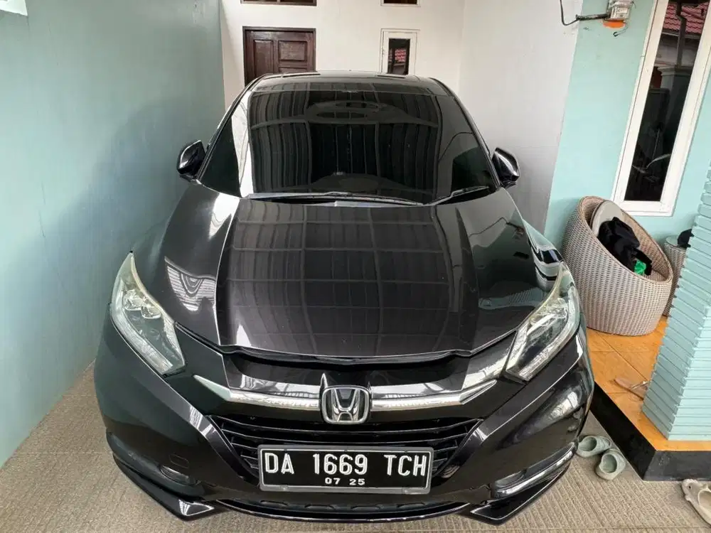 Honda HRV Prestige 1,8 Tahun 2015