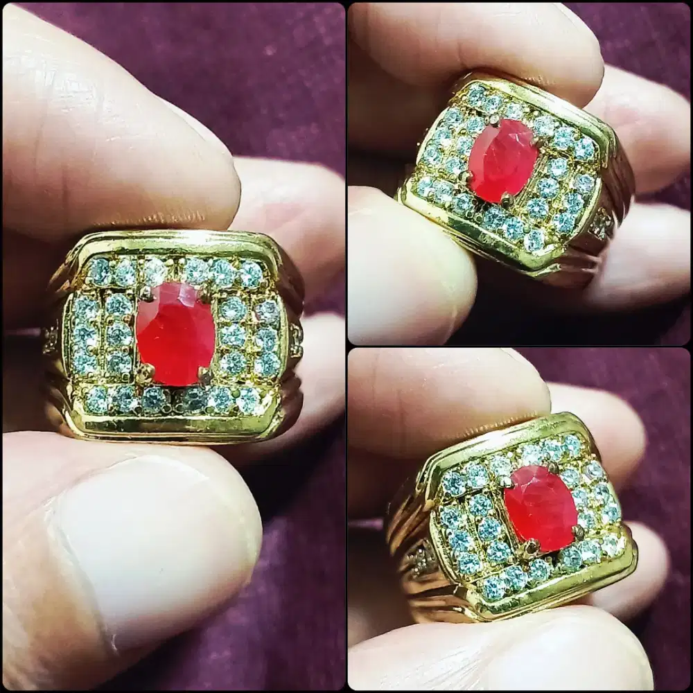 Red Padparadscha Sapphire