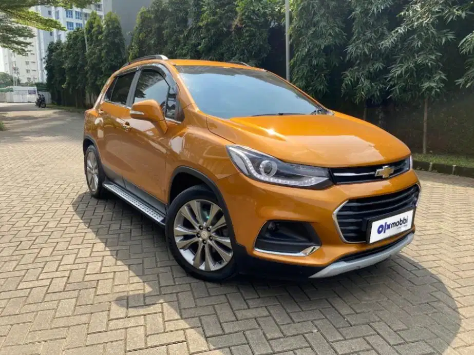 DP MURAH Chevrolet Trax 1.4 Premier Bensin-AT 2018 Orange CTVCB