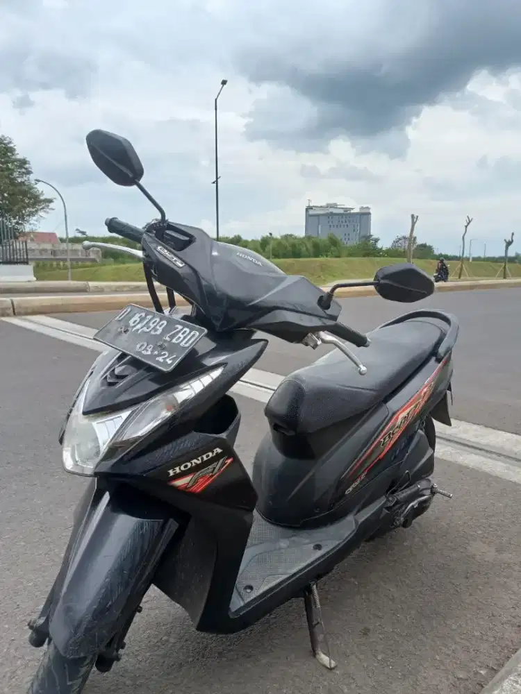 Honda Beat Fi tahun 2013 ( D ) Off