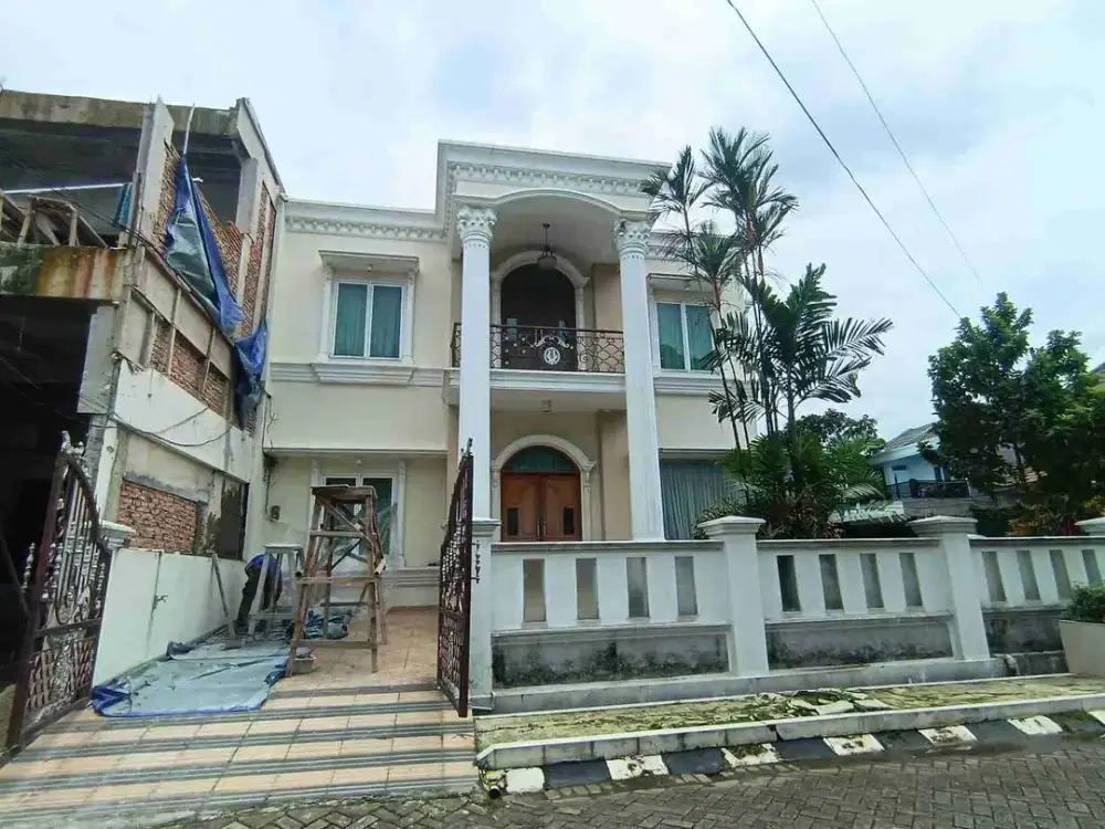 Rumah 2 Lantai Hoek Ada Swimpool Di Villa Bintaro Regency Pondok Aren Tangerang Selatan