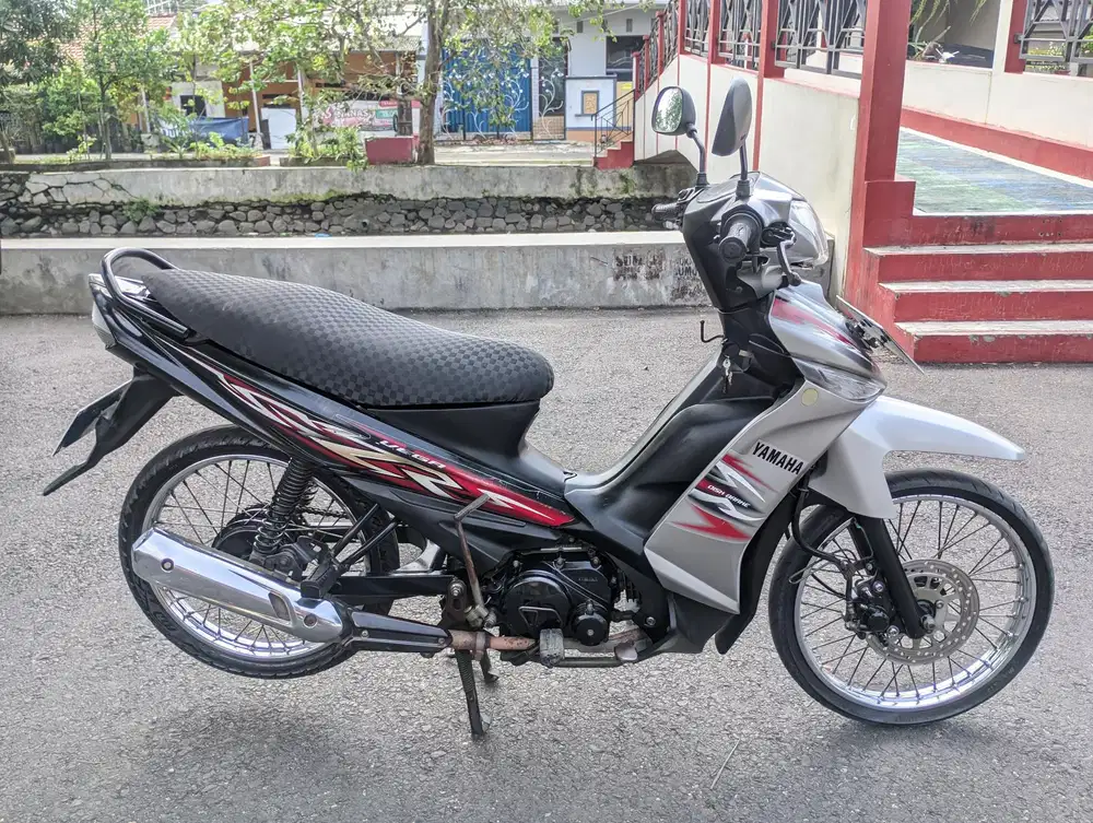 Vega ZR 2010/2009 Perak Mesin TOP