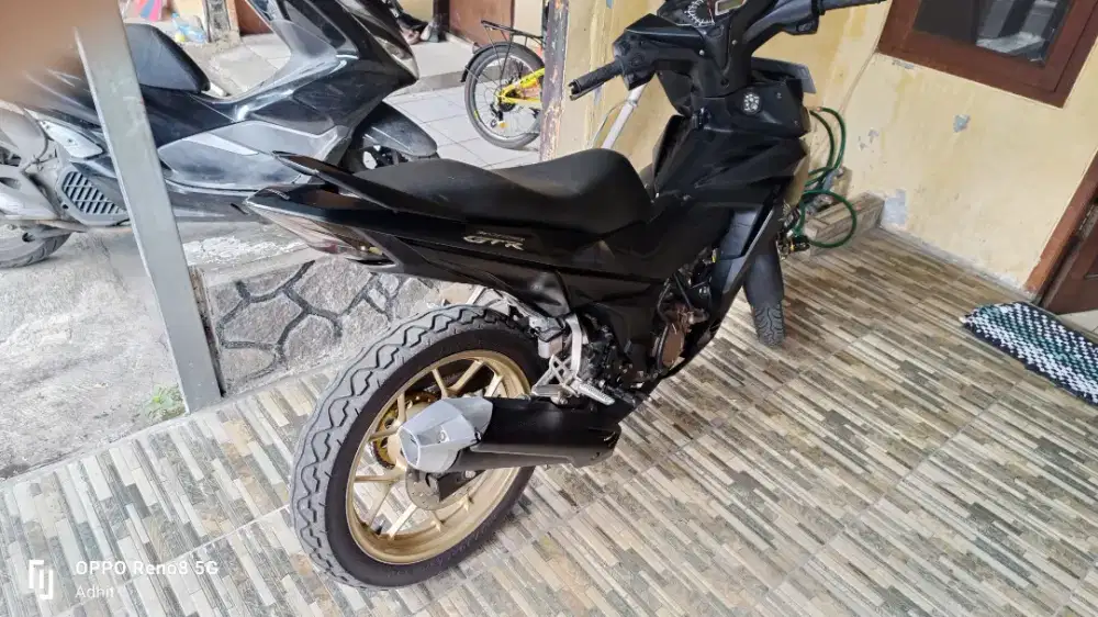 Honda Supra GTR 150 mulus Underbone