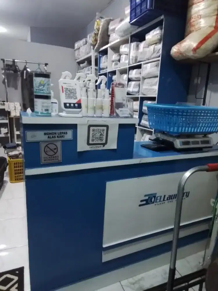 Dibutuhkan Karyawan Laundry Setrika