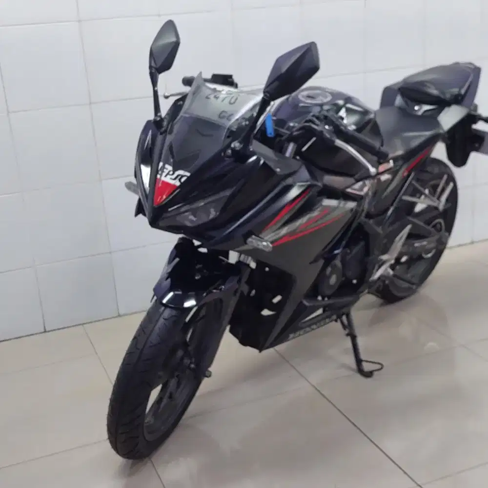 Honda CBR 150R 2018 dp 500rb