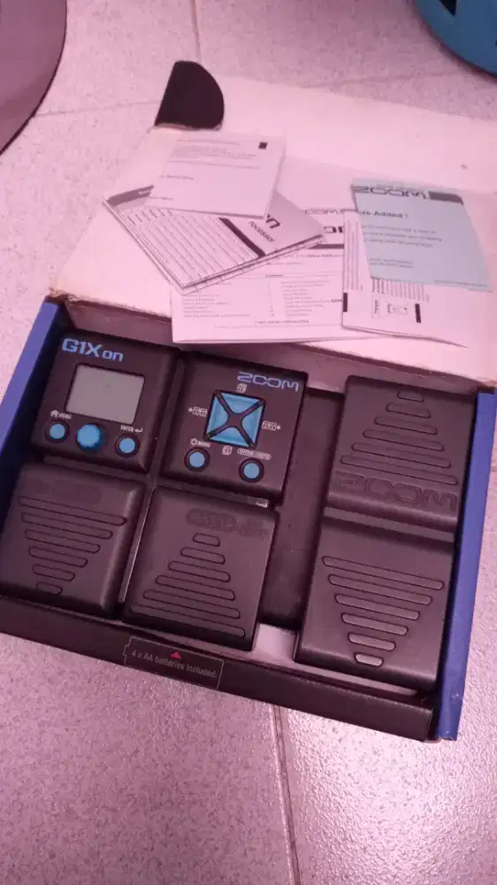 Efek gitar Zoom G1X on