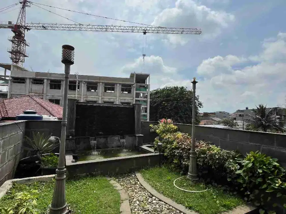 DIJUAL RUKO 3.5 LANTAI  DI TEBET JAKARTA SELATAN