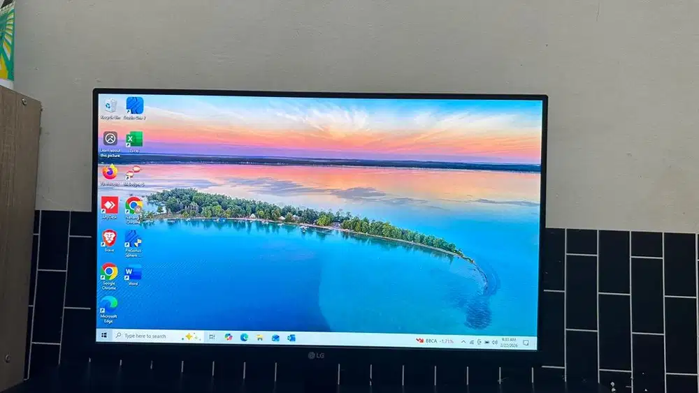 Jual Monitor LG 22MK600M . masih mulus jarang pake