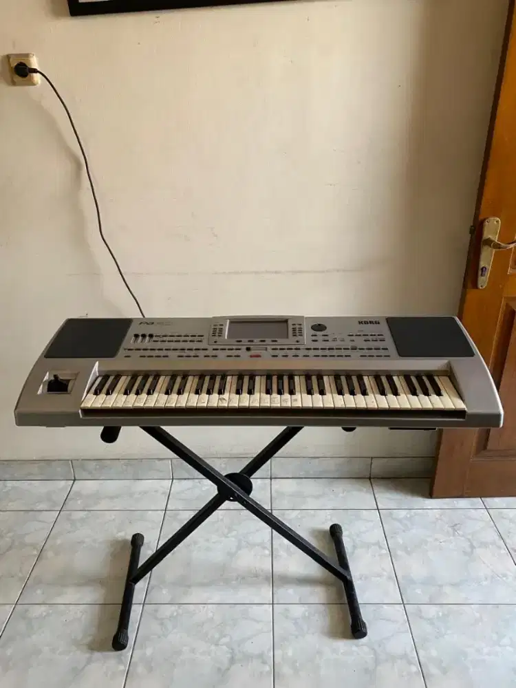 Keyboard Korg PA 80