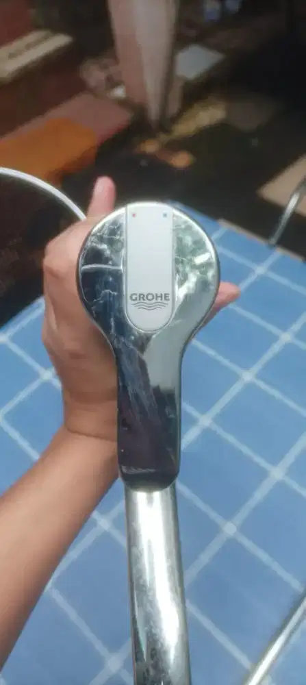 KERAN AIR PANAS DAN DINGIN MERK GROHE