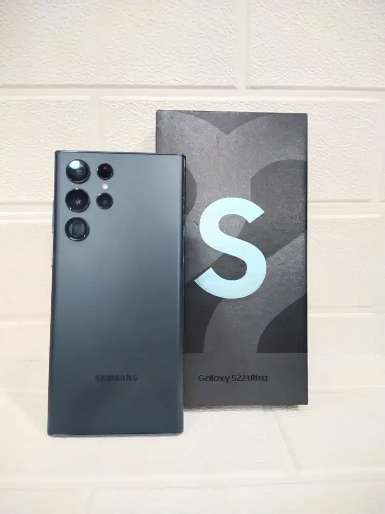 Samsung S22 ultra 12/512 segel sein full set