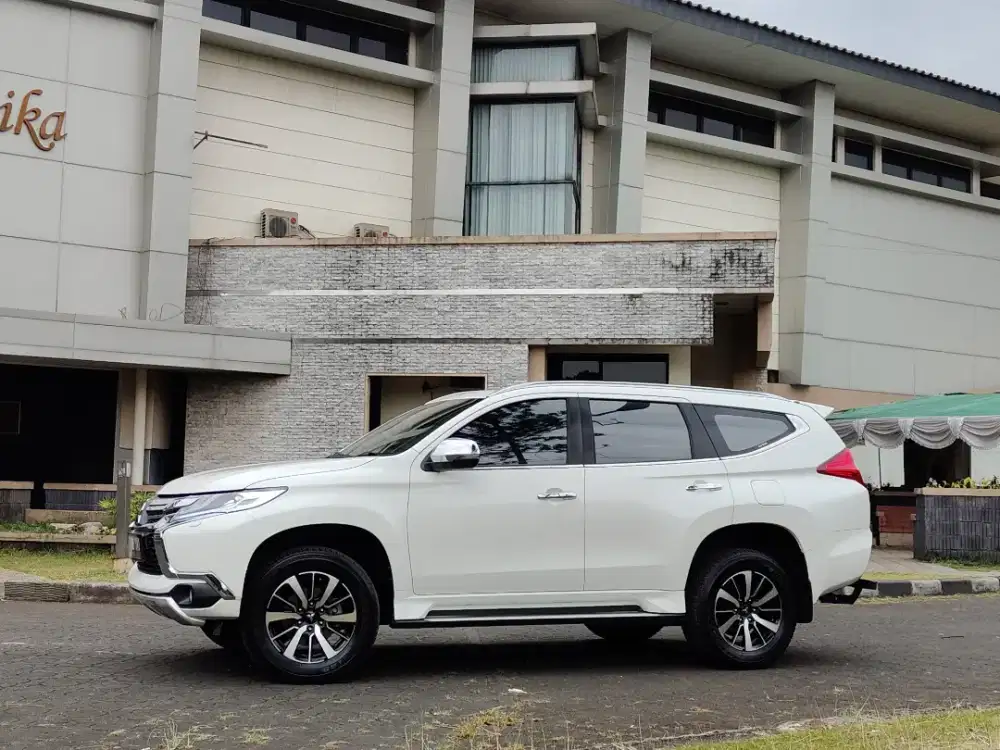 Pajero Dakar 2017 AT Km66rb Putih Original Service Record