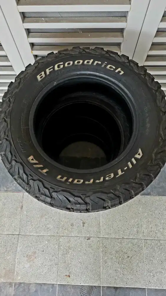 4 unit Ban BFGoodrich 225 70 R16
