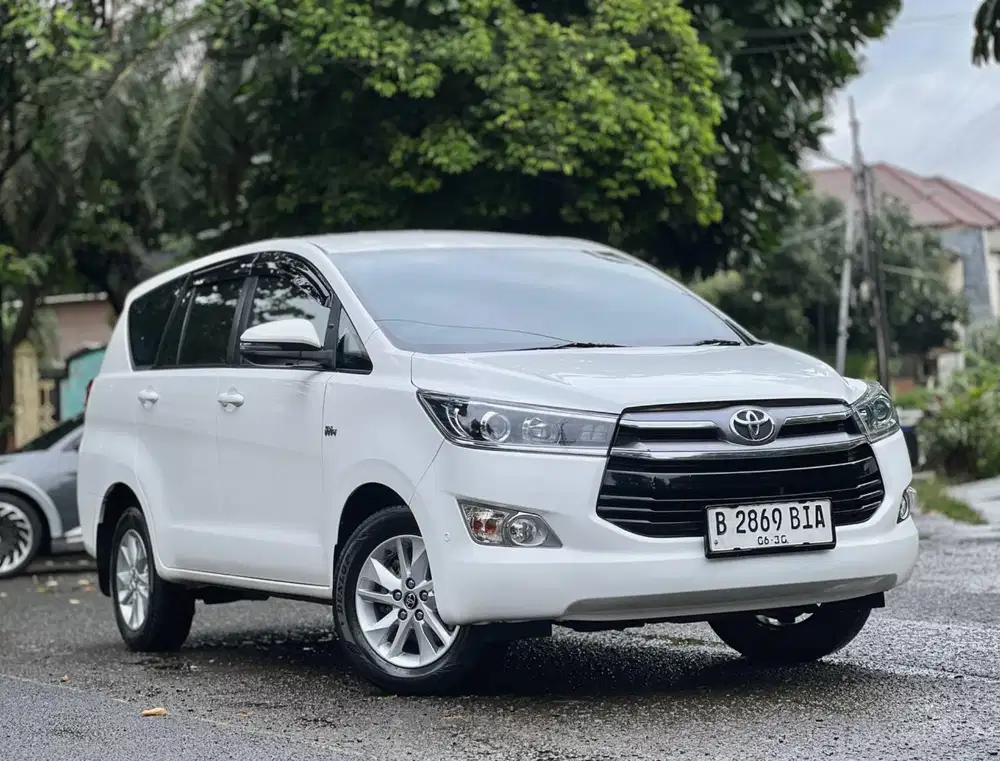 Toyota Innova 2.0 V Matic 2019 Putih