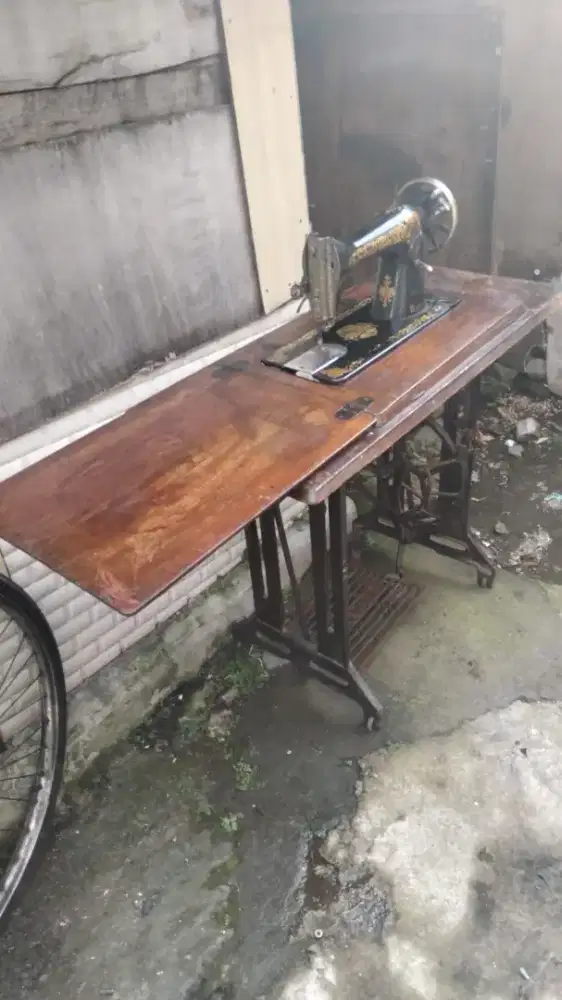 Jual mesin jahit merk standar kondisi mesin lancar talinya putus