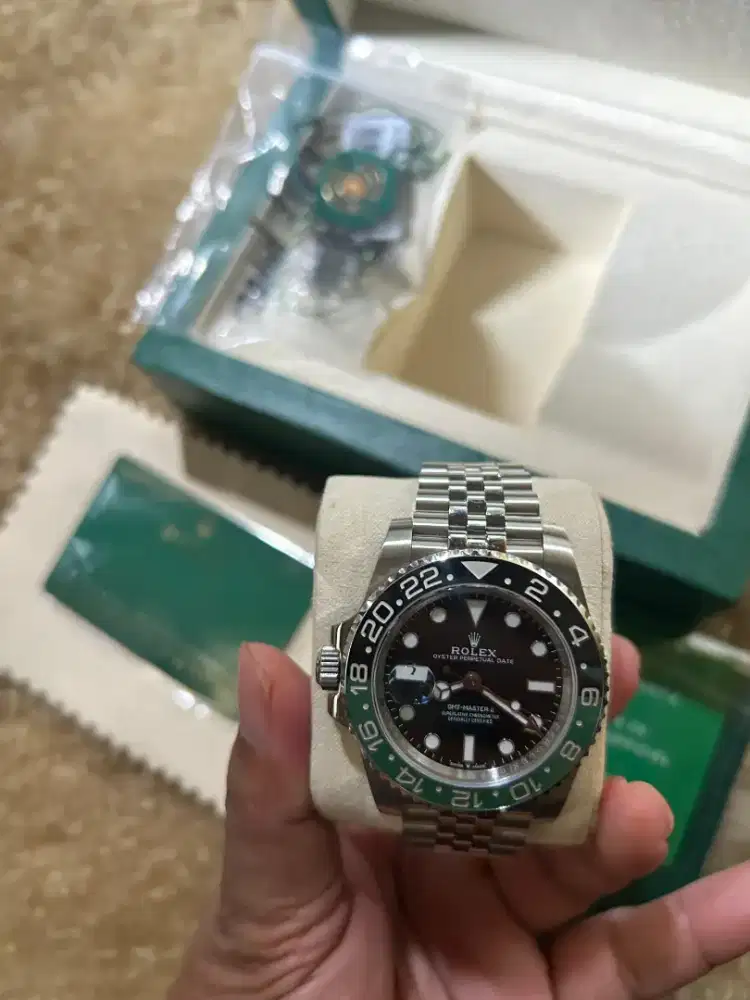 Jam tangan Rolex GMT Master II Sprite