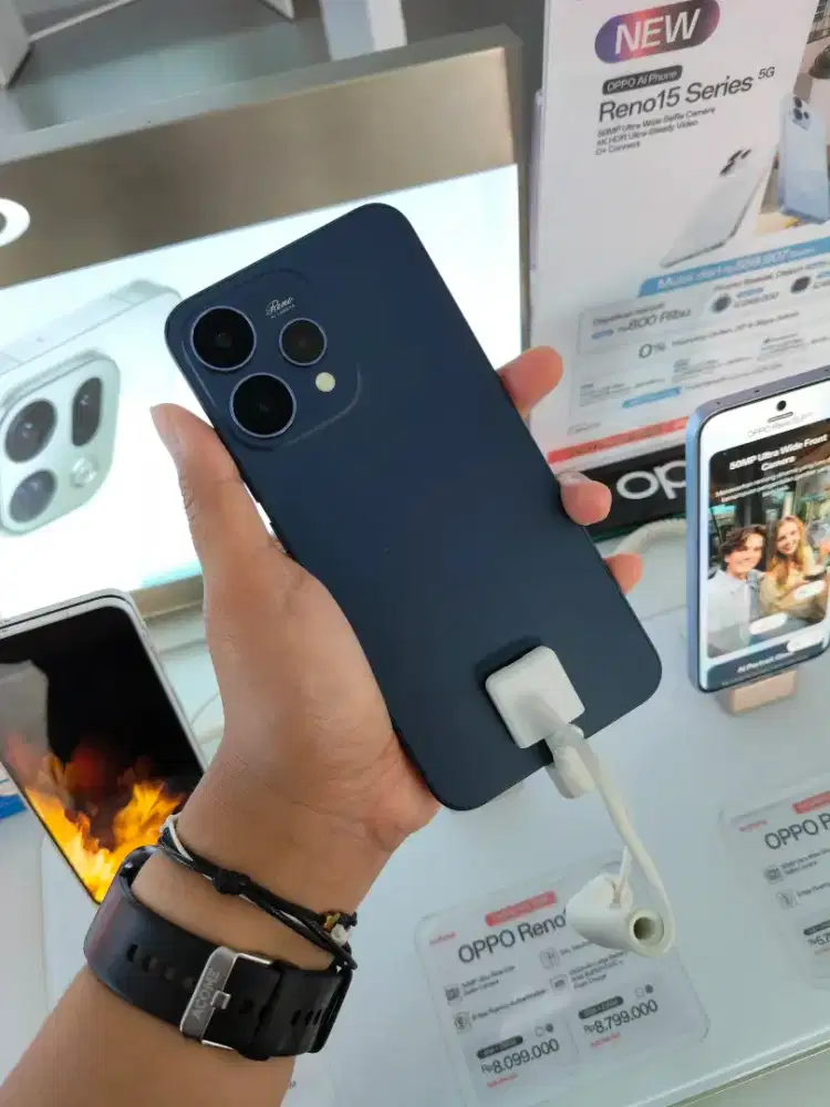 PROMO KREDIT HP OPPO RENO 15 8/256 BUNGA 0% TANPA BUNGA