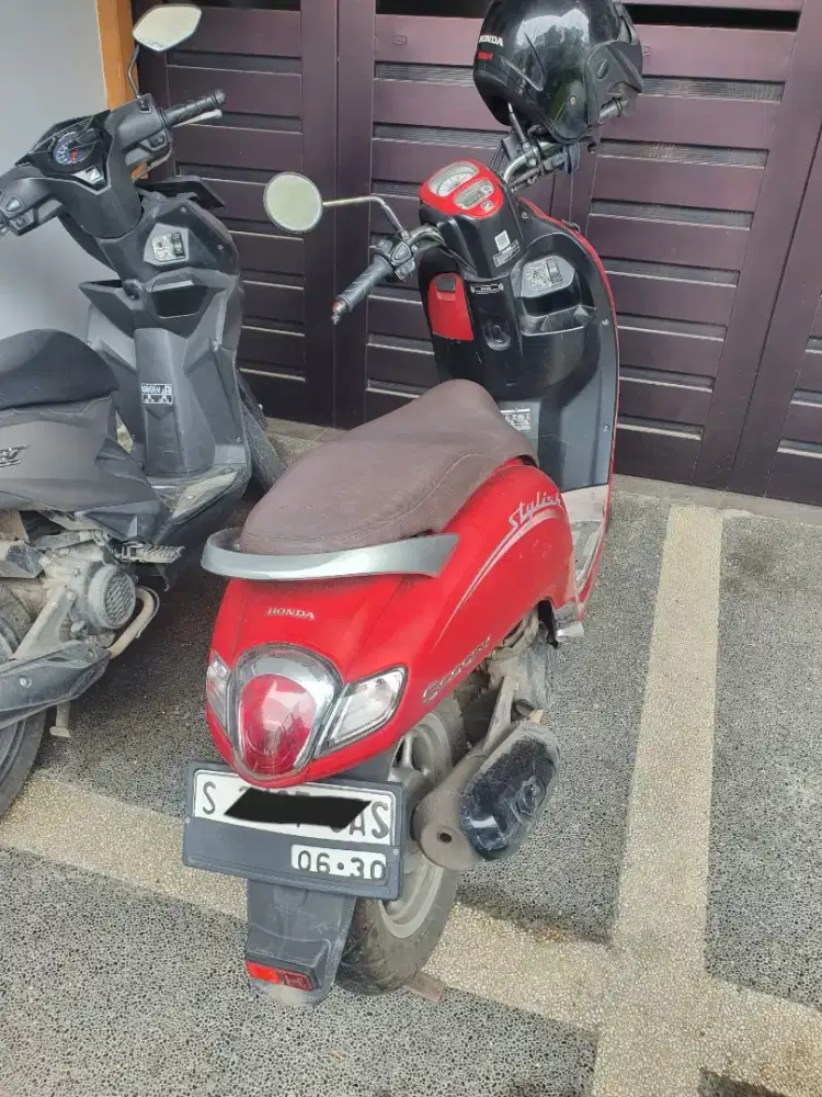 Jual honda scoopy 2020 merah maron