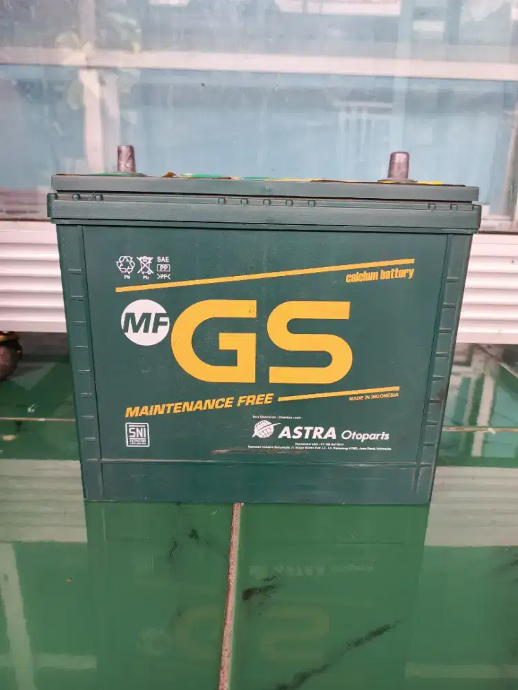 Aki Mobil Bekas atau Second