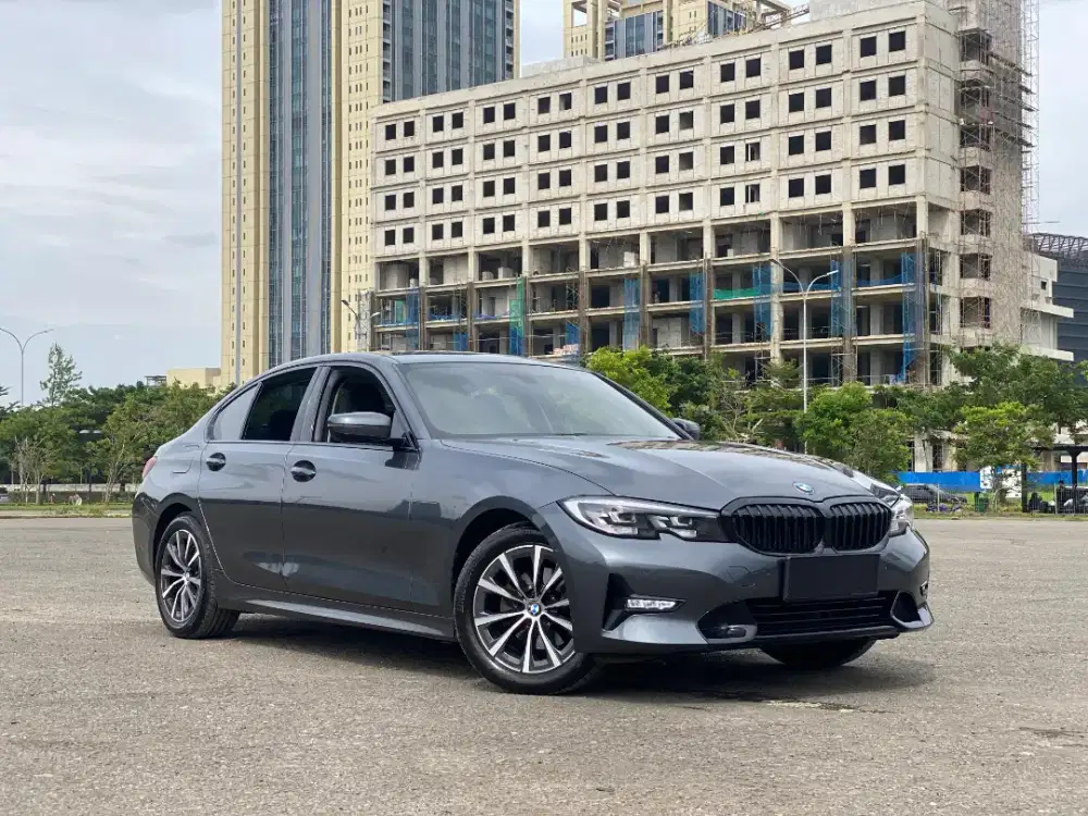 BMW 320i G20 
B48 2021 / 2022