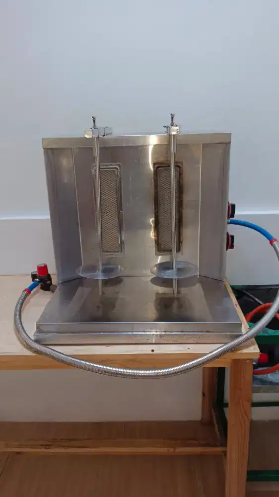 Pemanggang kebab (burner kebab)