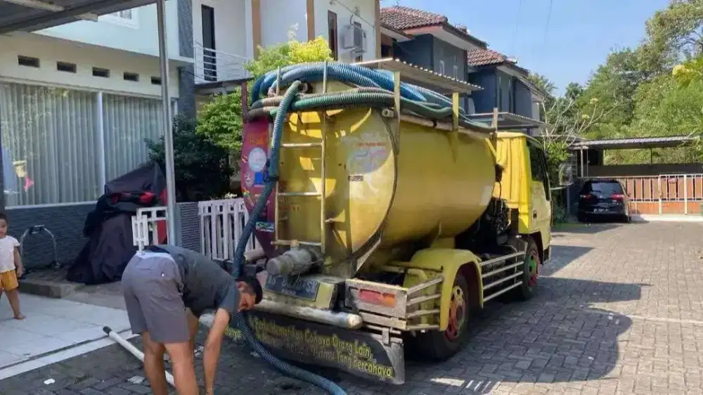 SERVICE SERVIS POMPA AIR SEDOT WC TUKANG SALURAN MAMPET SUMUR GALI